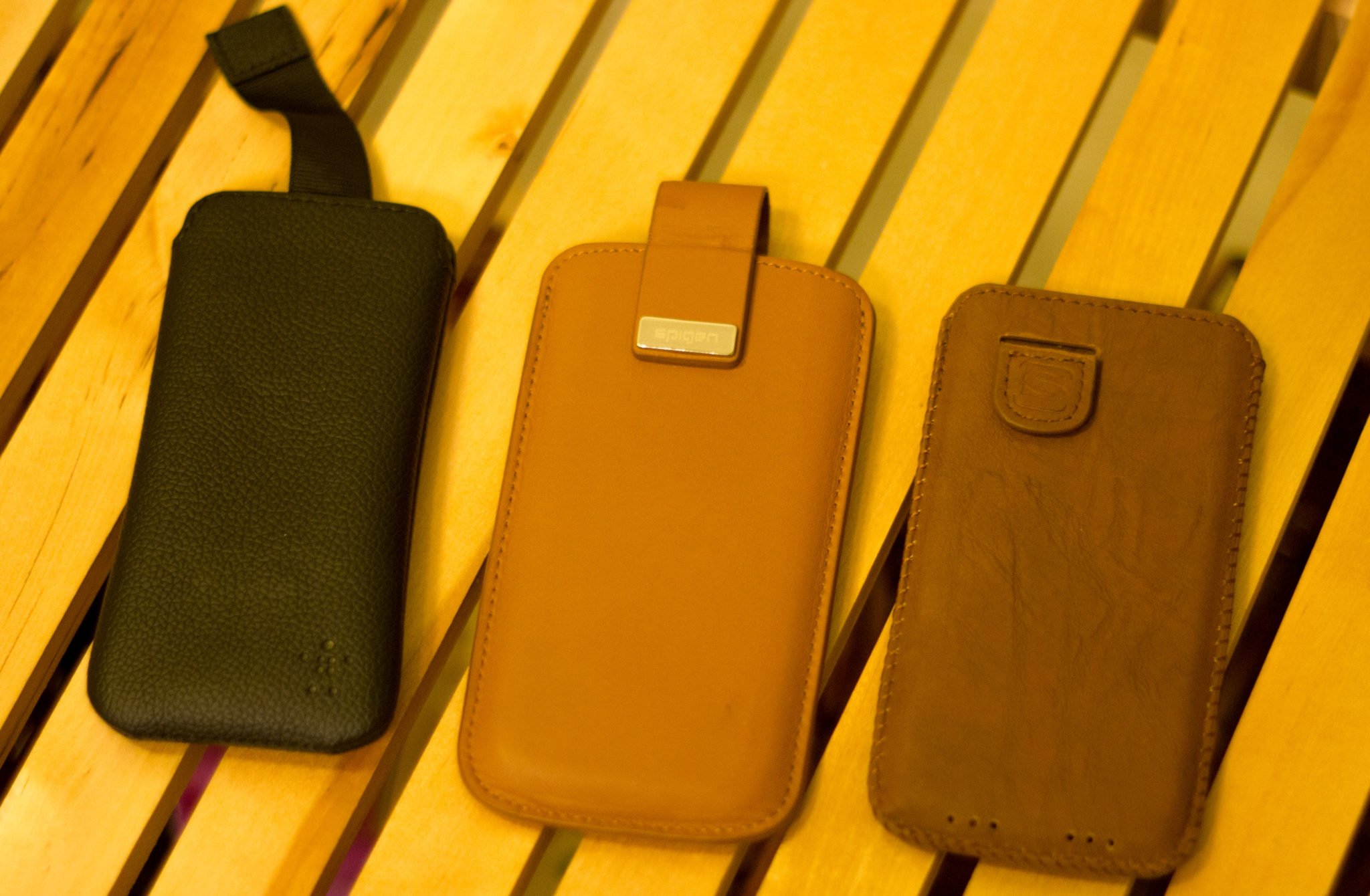 Belkin, Spigen & Snugg