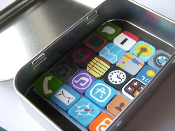 iphone-icon-fridge-magnets_3